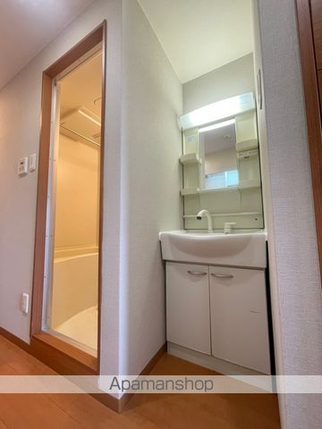 ラシーヌ背戸口の内装写真