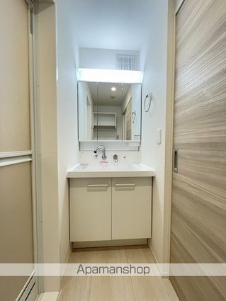 Ｄーカヴェリ本千葉[1LDK/40.78m2]の洗面所