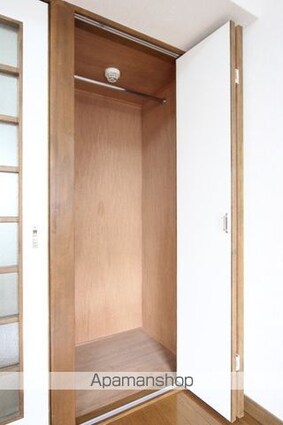 ロイヤルビラ歩行町[1DK/35.49m2]の収納