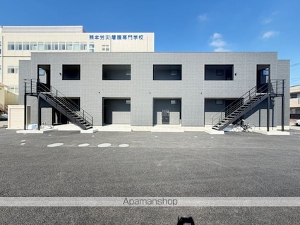 ラヴィ新八代[1LDK/34.36m2]の外観2