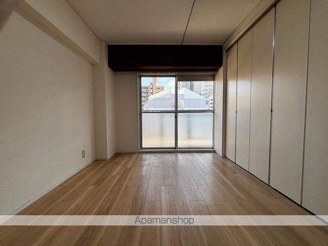 日商岩井今泉マンションの内装写真