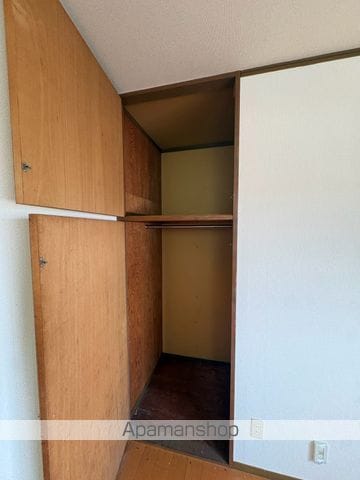 プラーズ愛甲Aの内装写真