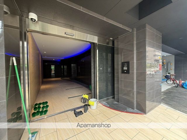 セレニテ谷町四丁目アリエの玄関写真