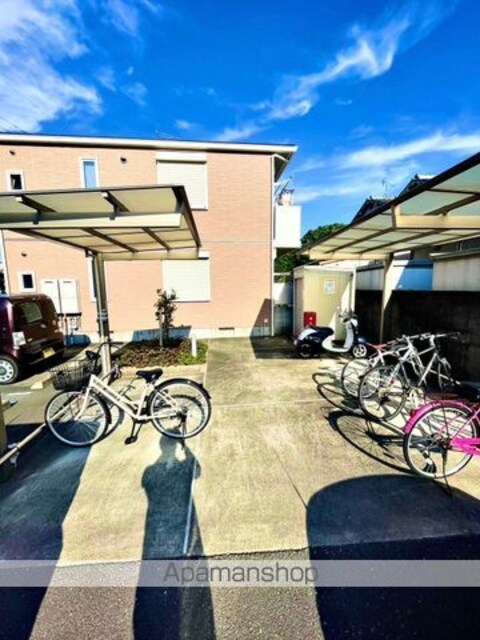 和歌山県和歌山市和歌川町[2LDK/60.18m2]の共用部