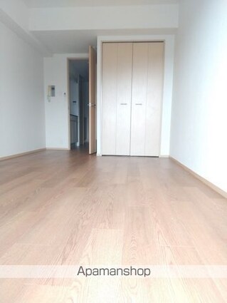 東京都新宿区北新宿４丁目[1K/22.73m2]のリビング・居間