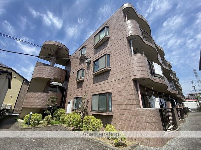 アムール クロワールの外観写真
