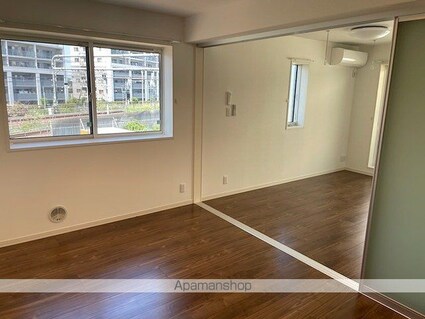 東京都立川市錦町１丁目[1LDK/62.67m2]のリビング・居間