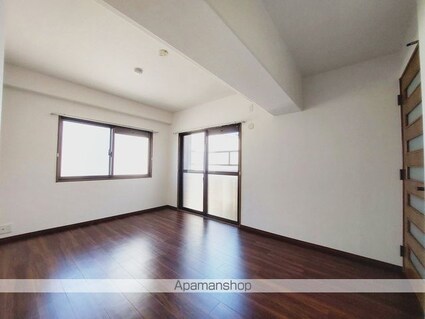 ロイヤルメゾン岩崎町[3LDK/78.89m2]の内装6