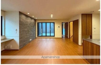 東京都世田谷区駒沢２丁目[3LDK/127.49m2]のリビング・居間