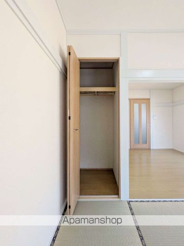 加賀屋米菓アパートの内装写真