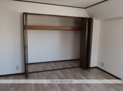 杉浦ビル[4LDK/102.04m2]の収納