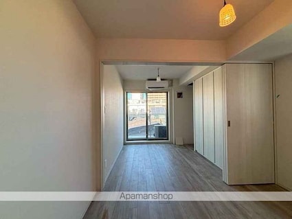 ルミーク本町イースト[1DK/25.44m2]のリビング・居間