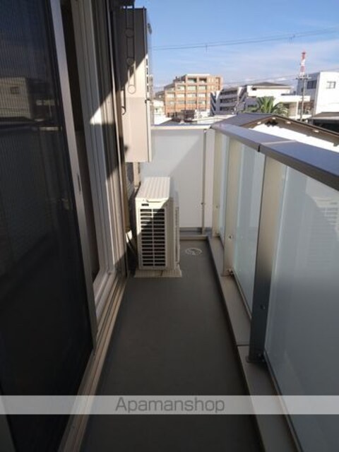 ＤーＲＯＯＭ尾崎丁[2LDK/61.53m2]のバルコニー