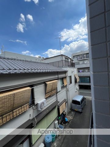 【中野区上高田のマンションの写真】