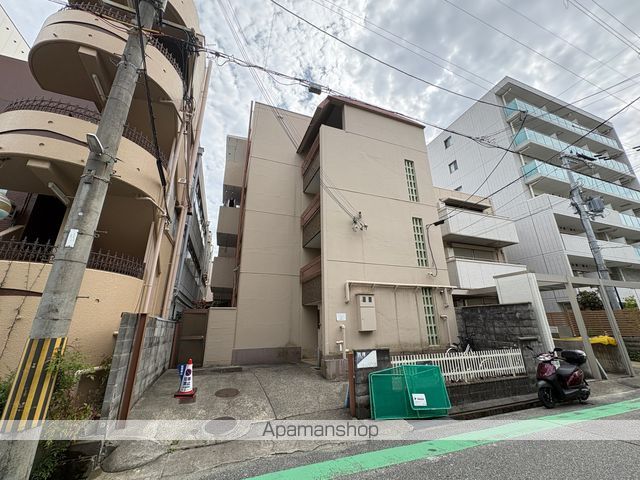 青葉ハイツの外観写真