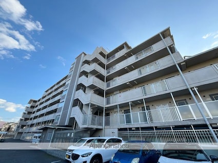 アートプラザ１２４[1K/26.94m2]の外観3