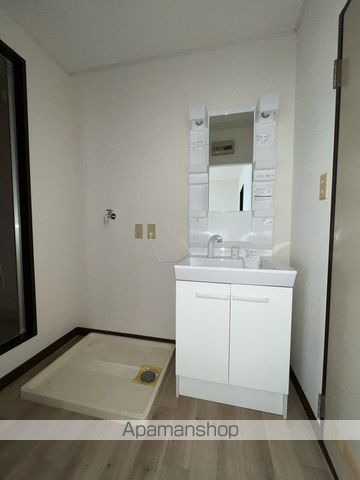 広栄中西マンション B棟の内装写真