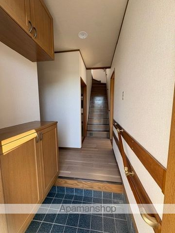 紀の川市 2階建 築27年の内装写真