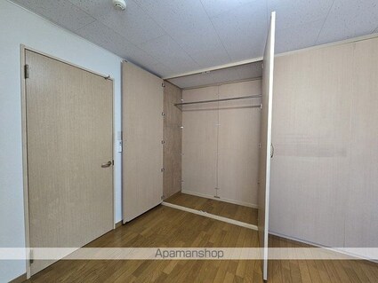 ＮＳファミリア[2DK/40.57m2]の収納