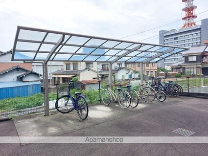 ラルゴ・ヴェローチェ[1K/27m2]の共用部2