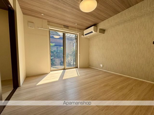 エスコンディーテ銀杏町の内装写真