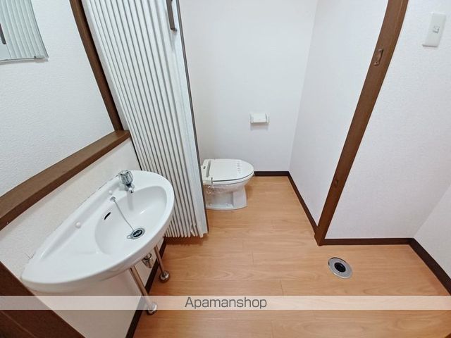 カリーテ飛翔の内装写真