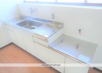 竹内貸家[3DK/70.8m2]のキッチン