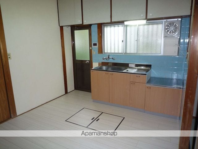雑賀崎戸建て[4DK/74m2]のリビング・居間
