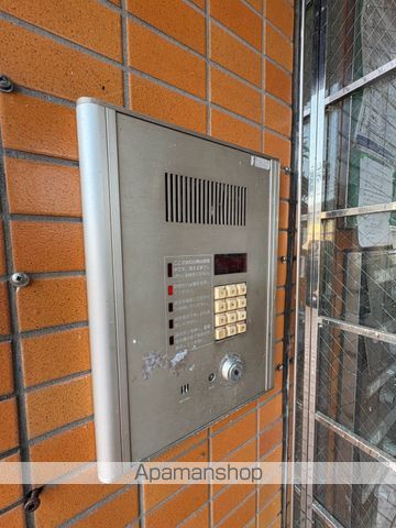 ミタカホーム11番館の玄関写真