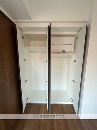 東京都中野区新井１丁目[1SLDK/50.8m2]の収納