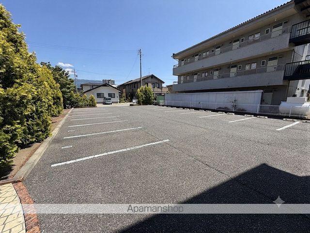ヴェルドミールのその他写真
