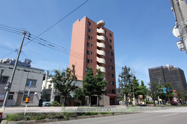 エルミタージュ琴似の外観写真