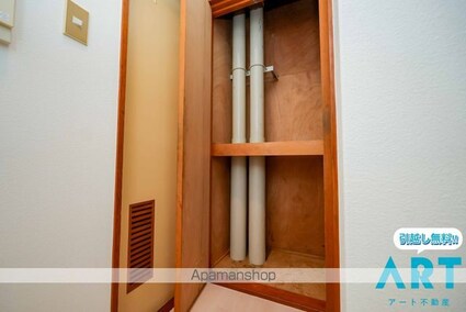 和田ビル[2LDK/83.78m2]の収納