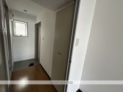 フォルテ２番館[1R/23.2m2]の玄関