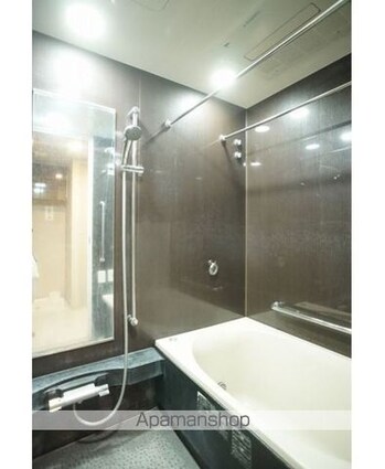 東京都世田谷区上馬１丁目[2LDK/54.39m2]のバス