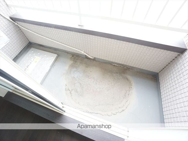 アシュトンIIの内装写真
