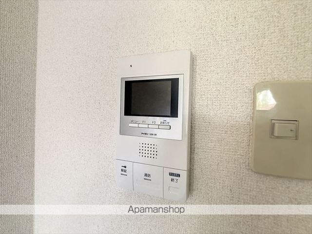 アドバンストラスト20の内装写真