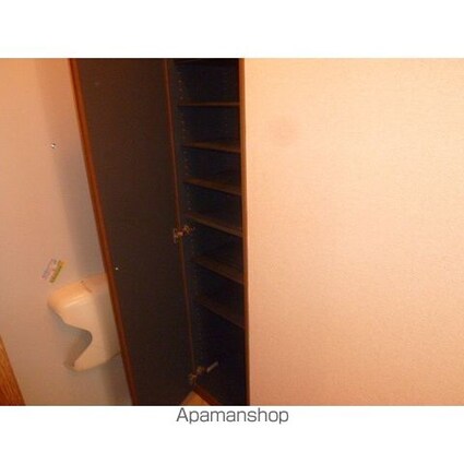 アムールＣａｇｅ[1LDK/34.78m2]の玄関