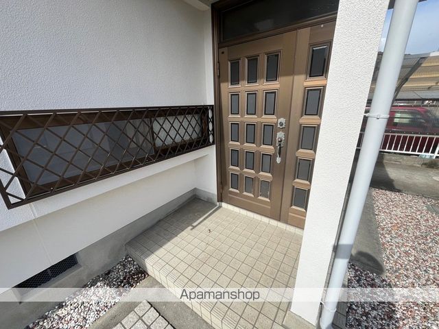 甲南町希望ヶ丘本町4丁目2608-4貸家の内装写真