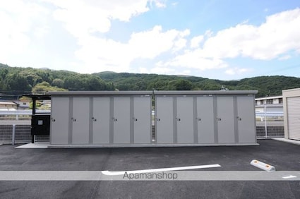 クラール西茅野[1LDK/50.14m2]の共用部1