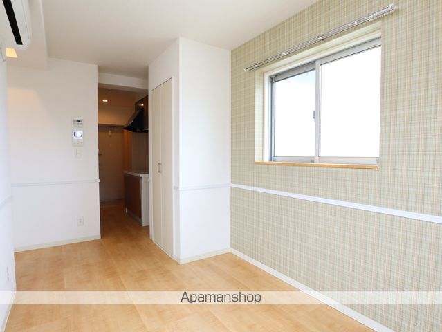 CASA AVENUE TSURUMAIの内装写真