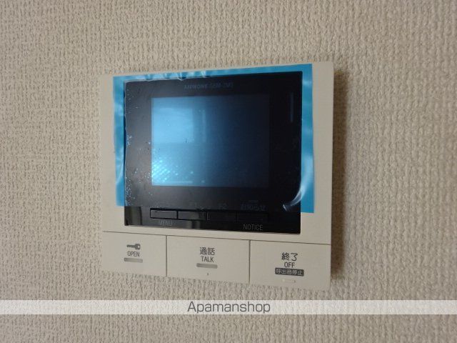 ロイヤルステージ横浜町の内装写真