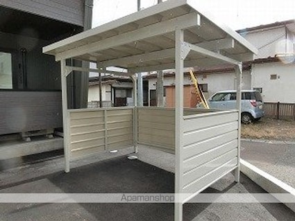 グリューンＳ[1LDK/33.12m2]の共用部