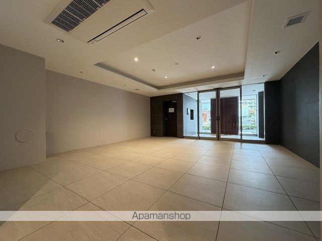 RESIDENCE IRUMAの玄関写真