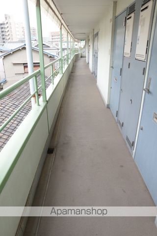 ミドゥスジ堺の内装写真