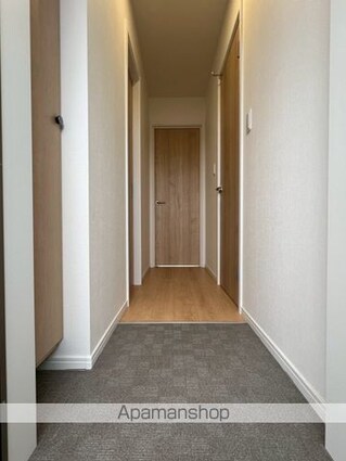 ＡＪ八千代中央[1LDK/33.12m2]の玄関