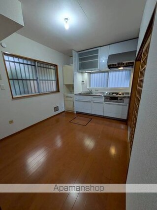 長房町戸建[4DK/66.42m2]のリビング・居間