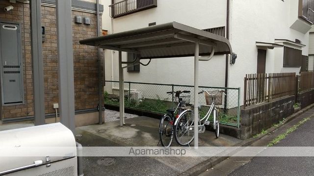 【青梅市師岡町のアパートの写真】