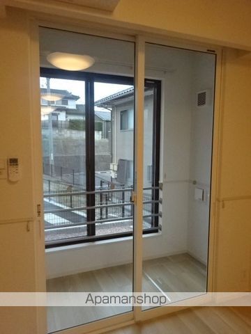 カリダドムス Βの内装写真
