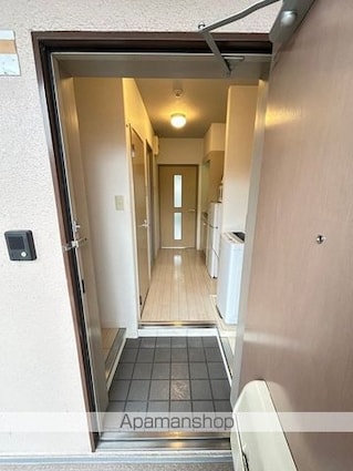 アムフルース２[1K/24m2]の玄関